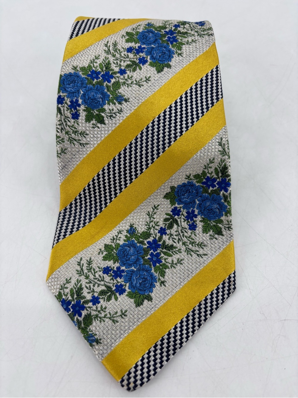 Kenzo Vintage 80s Minimalist Japanese Patchwork Silk Floral Made In Italy Tie